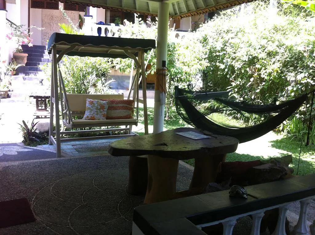 White Lotus Oasis Hotel Ubud 0*,